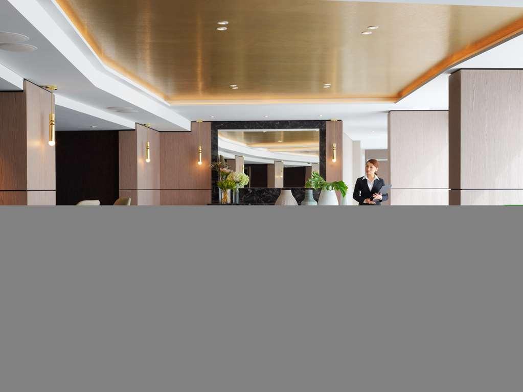 The Star Grand Hotel And Residences Sydney Nhà hàng bức ảnh The lobby of the hotel