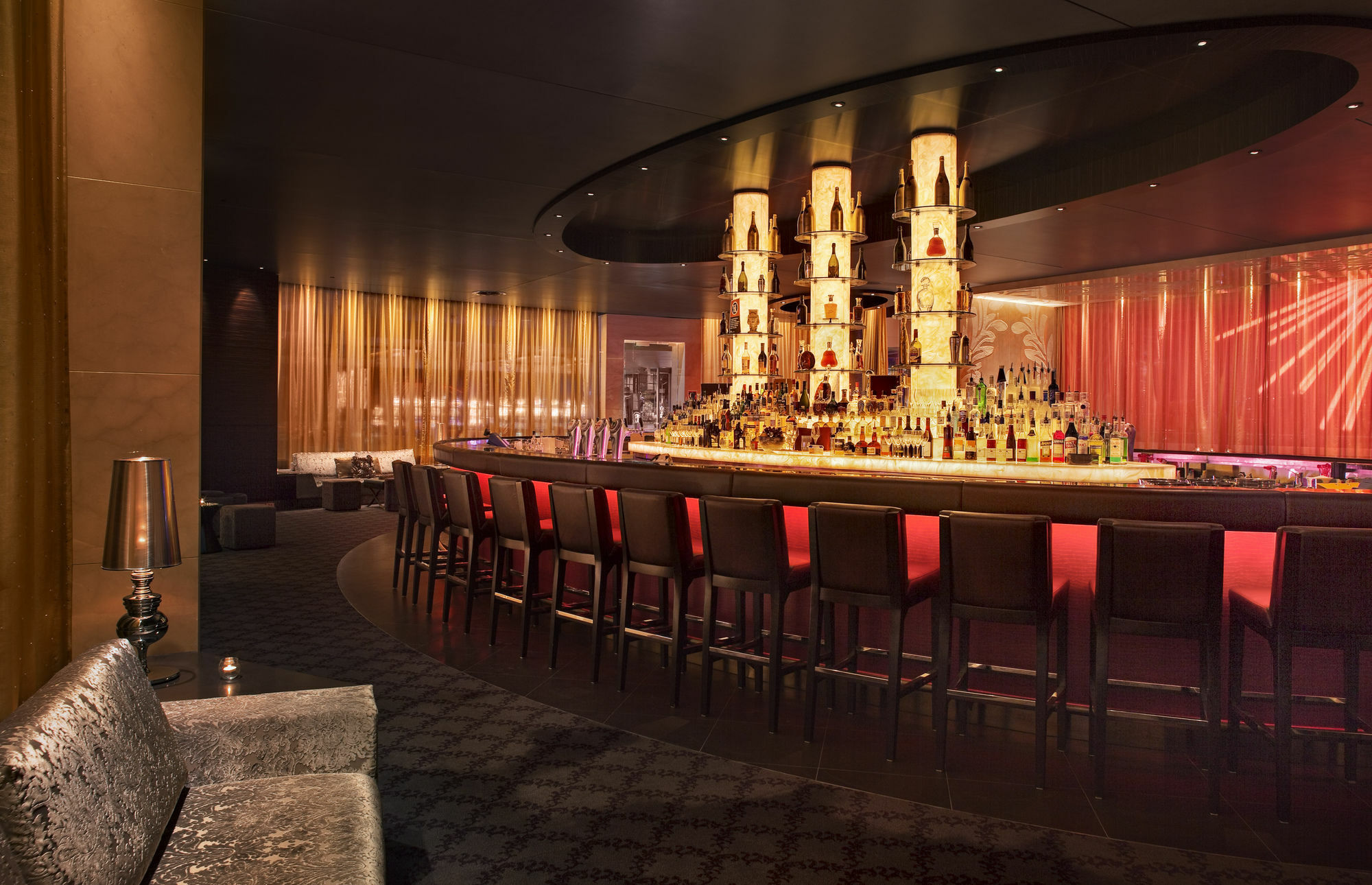 The Star Grand Hotel And Residences Sydney Ngoại thất bức ảnh The bar at the Mandarin Oriental, London