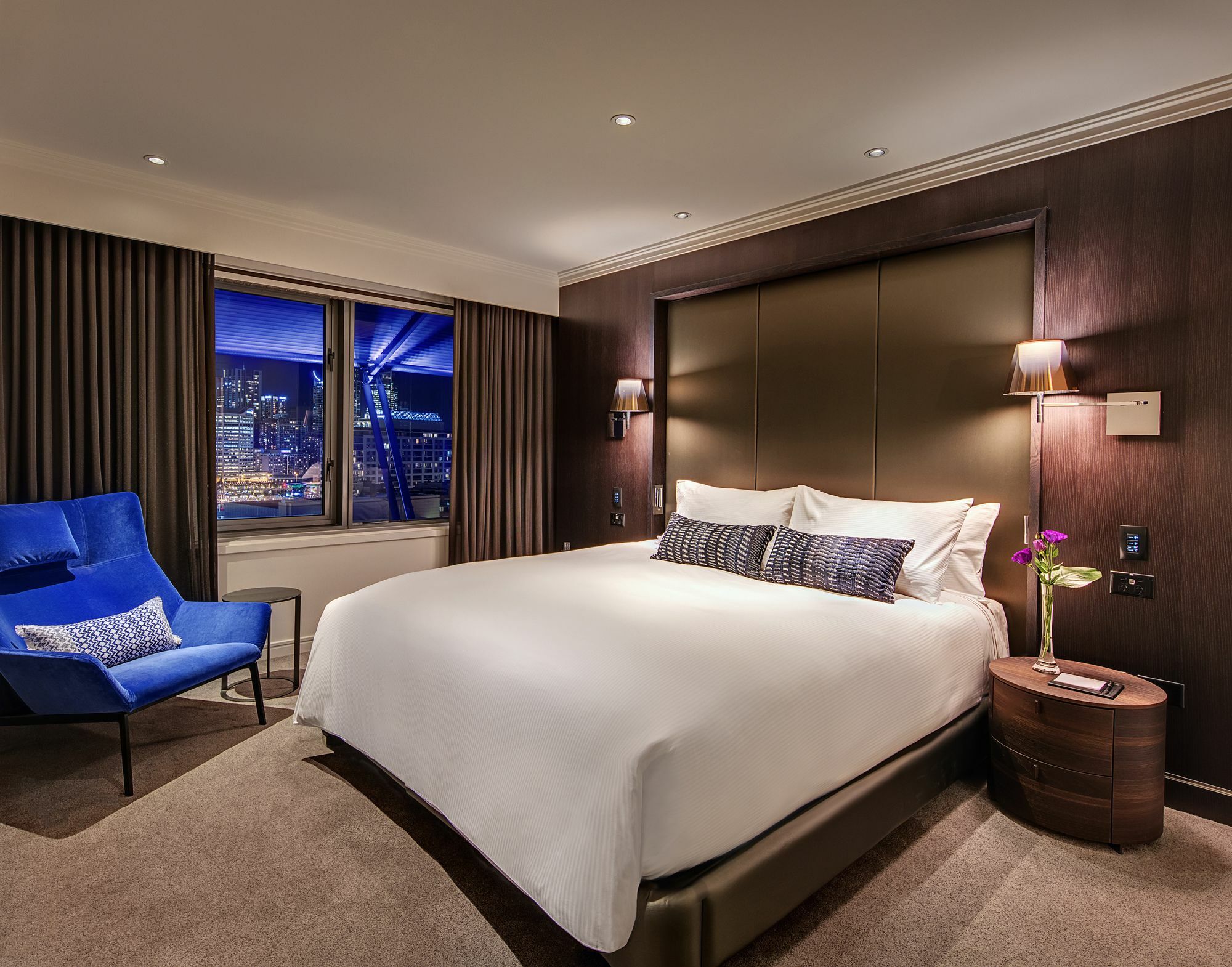The Star Grand Hotel And Residences Sydney Ngoại thất bức ảnh A bedroom at the hotel